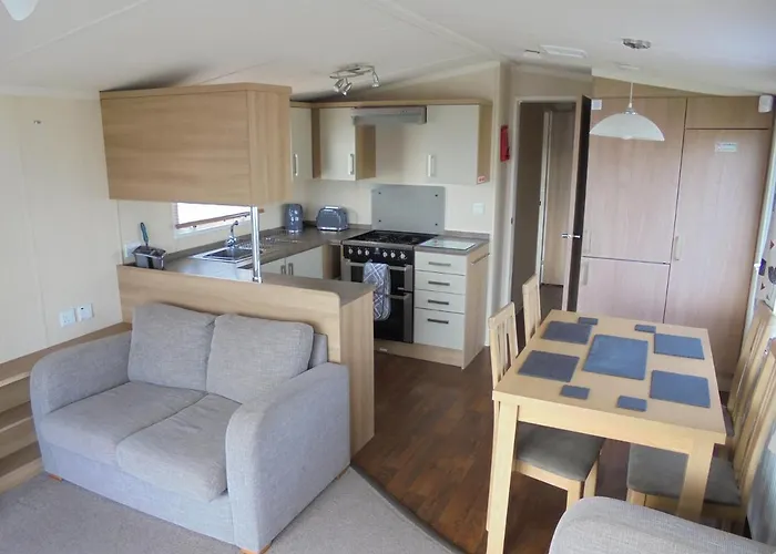 Kingfisher Bordeaux 8 Berth Central Heated Free Wifi